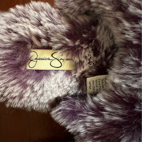 Jessica Simpson Slippers Plum Purple XL 4 - 5 Faux Fur Slip on Girls Memory Foam - Picture 2 of 7